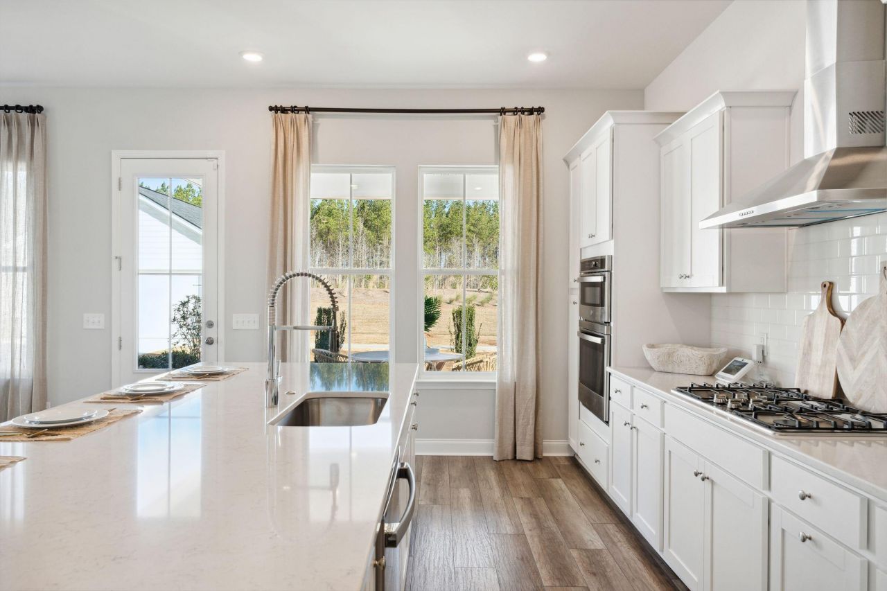 1033 Adirondack Drive Photo 15