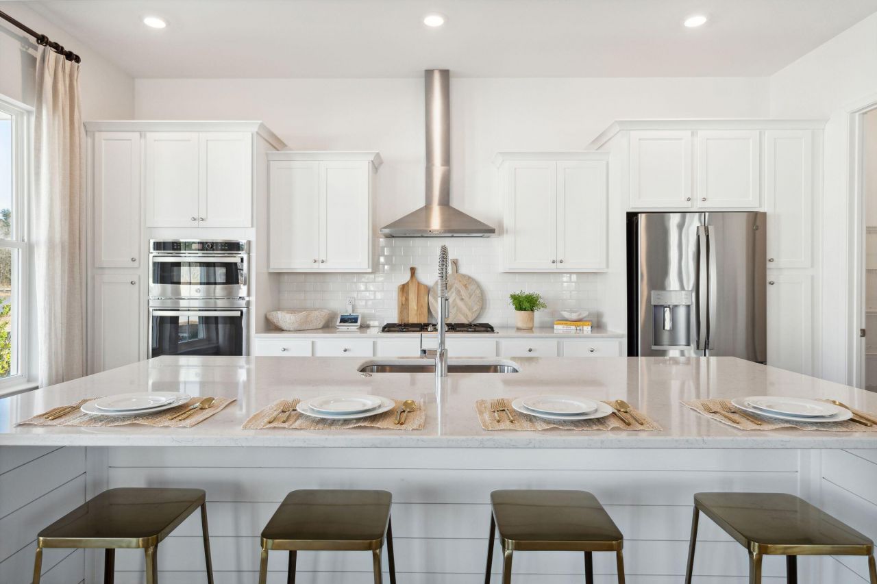 1033 Adirondack Drive Photo 6