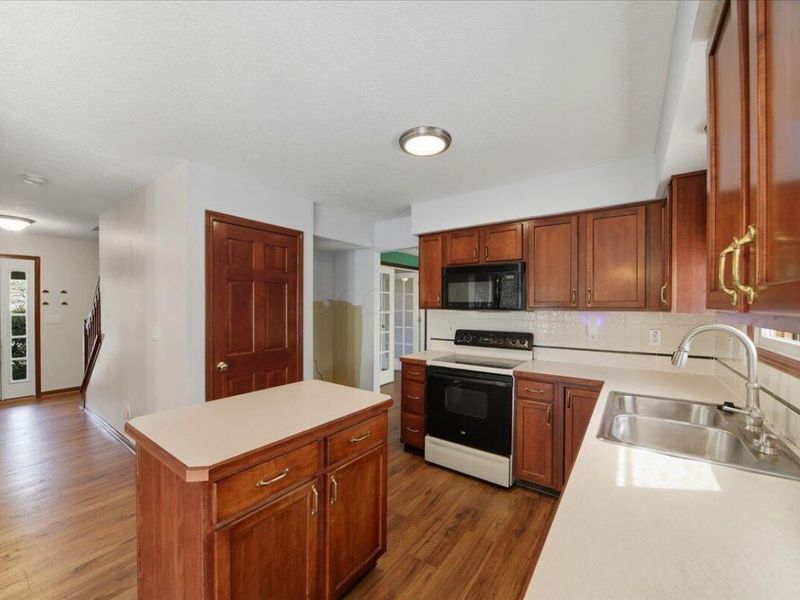 3434 Royal Dornoch Circle , Delaware, OH 43015 Photo 3