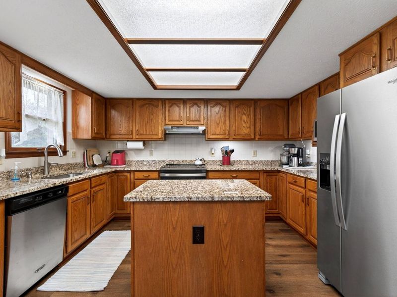 715 Fern Court, Tipp City, OH 45371 Photo 13