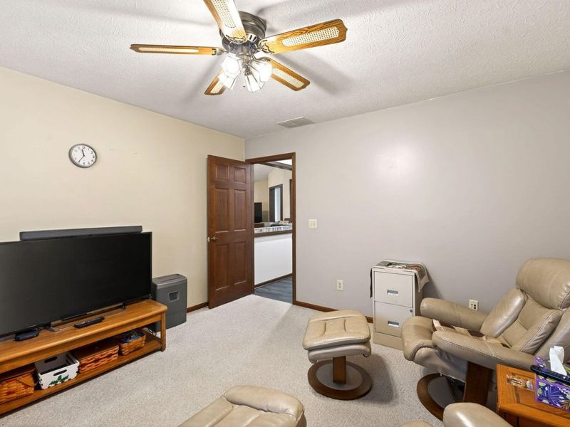 715 Fern Court, Tipp City, OH 45371 Photo 30