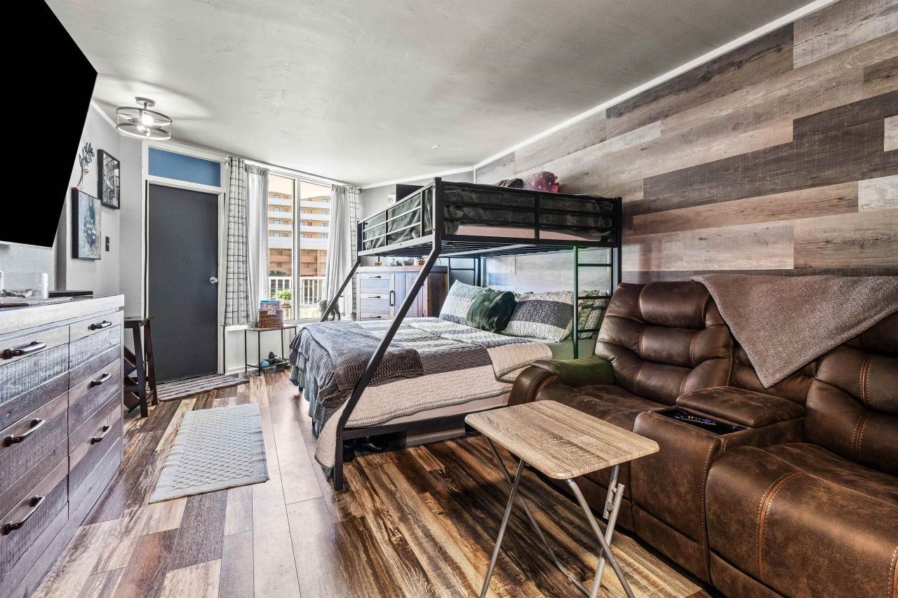 7000 N Ocean Blvd.  Photo 4