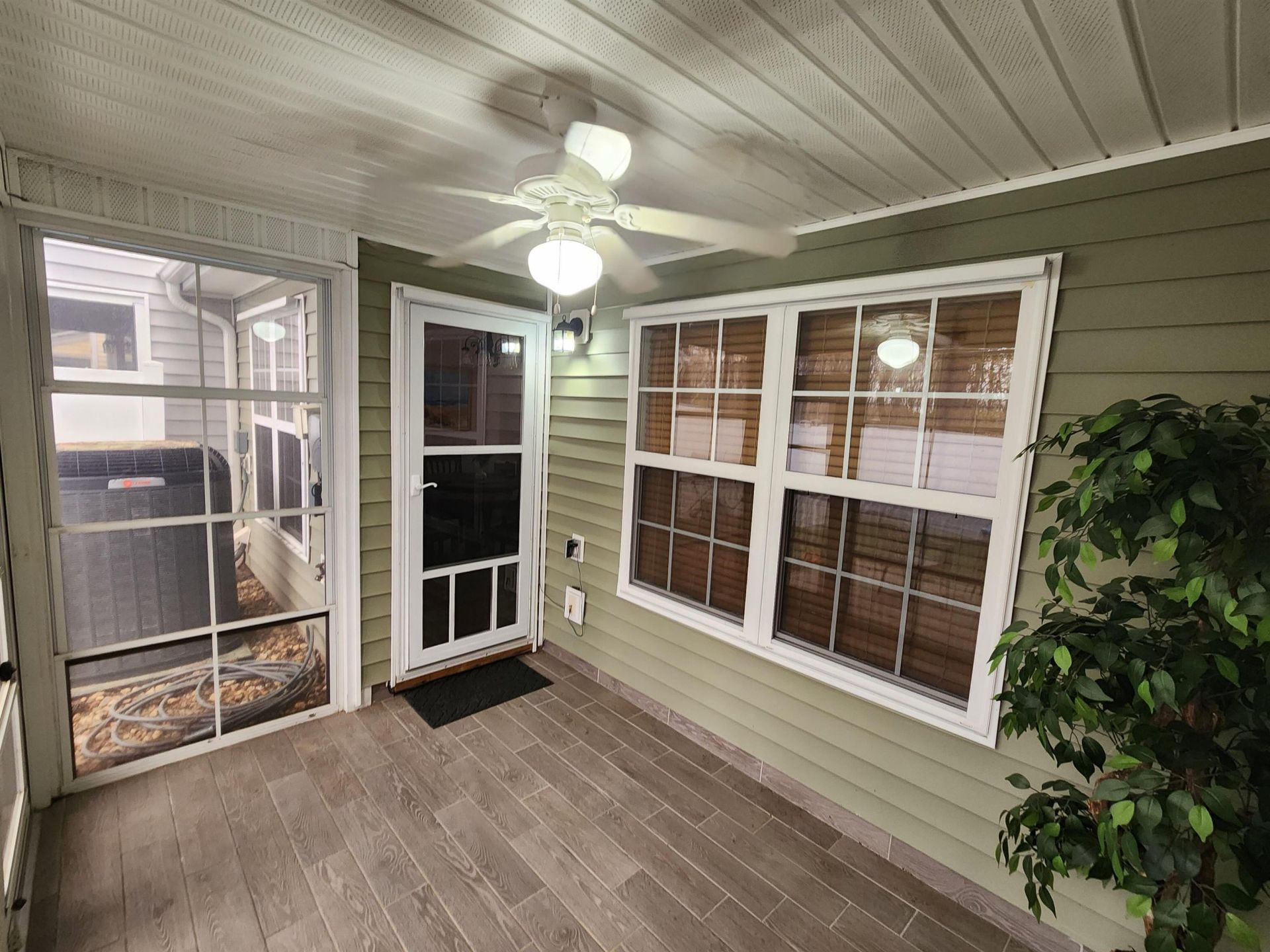 621 Riverward Dr. Photo 13