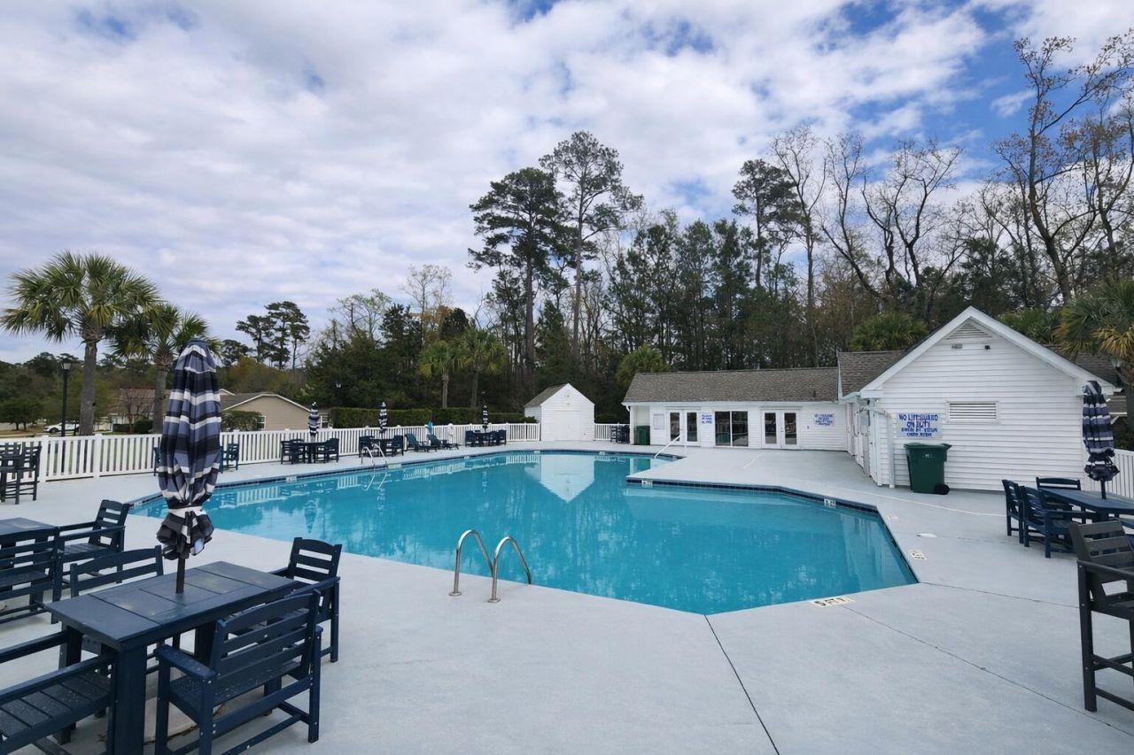 621 Riverward Dr. Photo 30