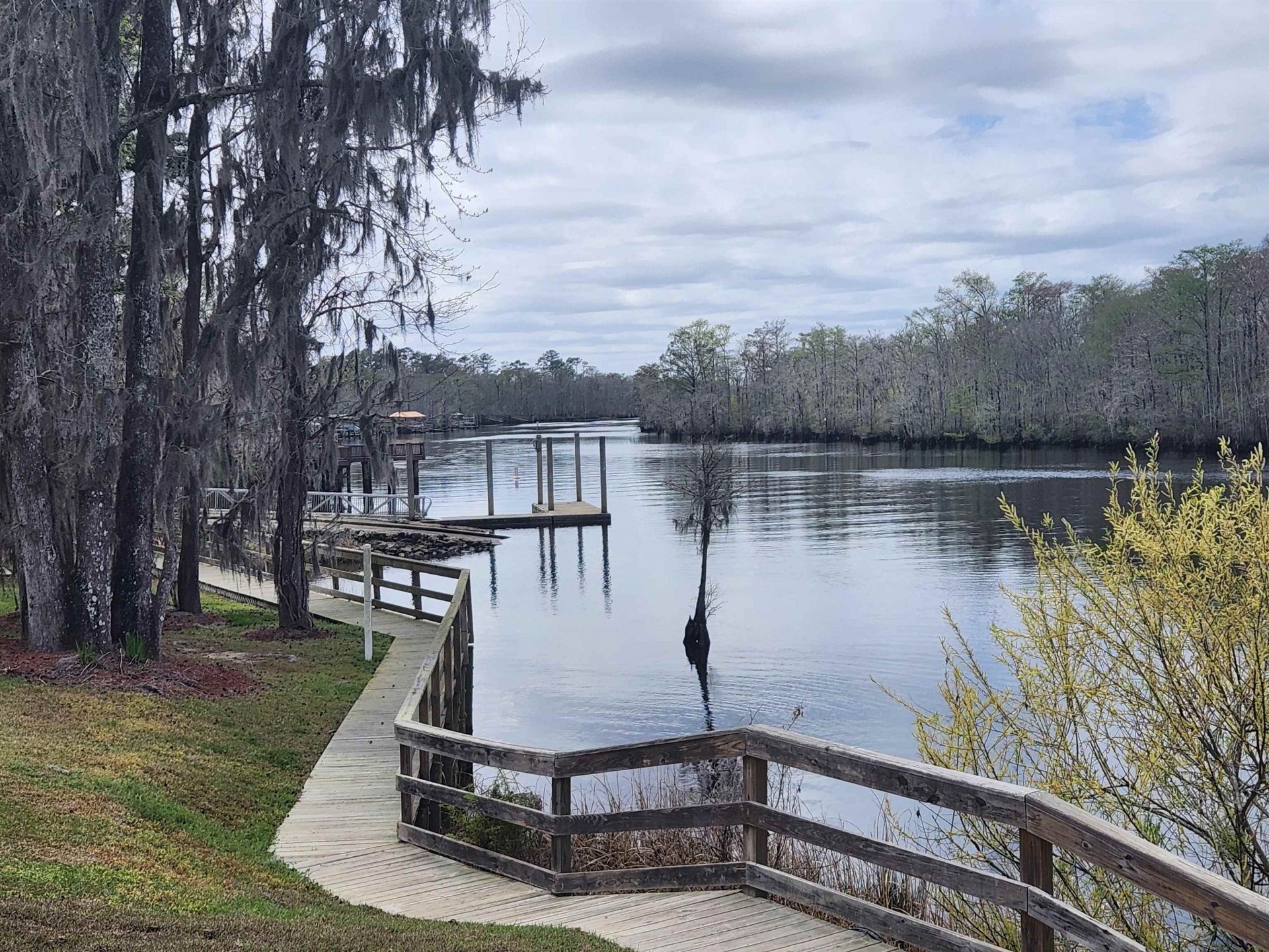 621 Riverward Dr. Photo 33