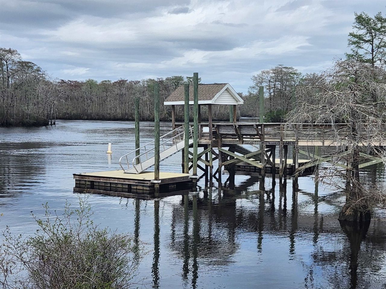 621 Riverward Dr. Photo 36