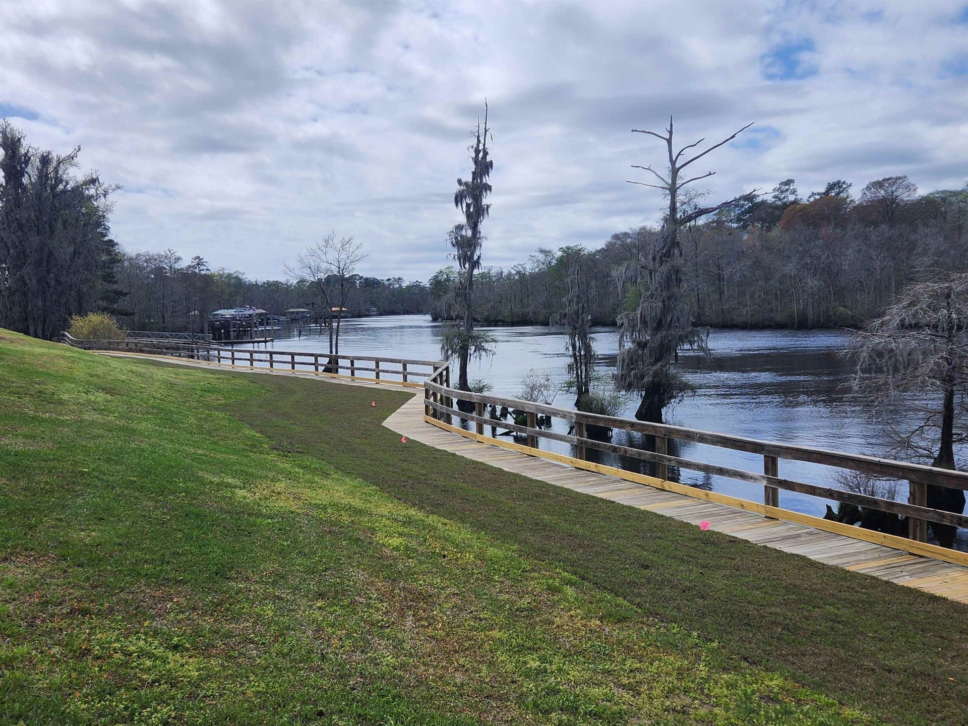 621 Riverward Dr. Photo 36