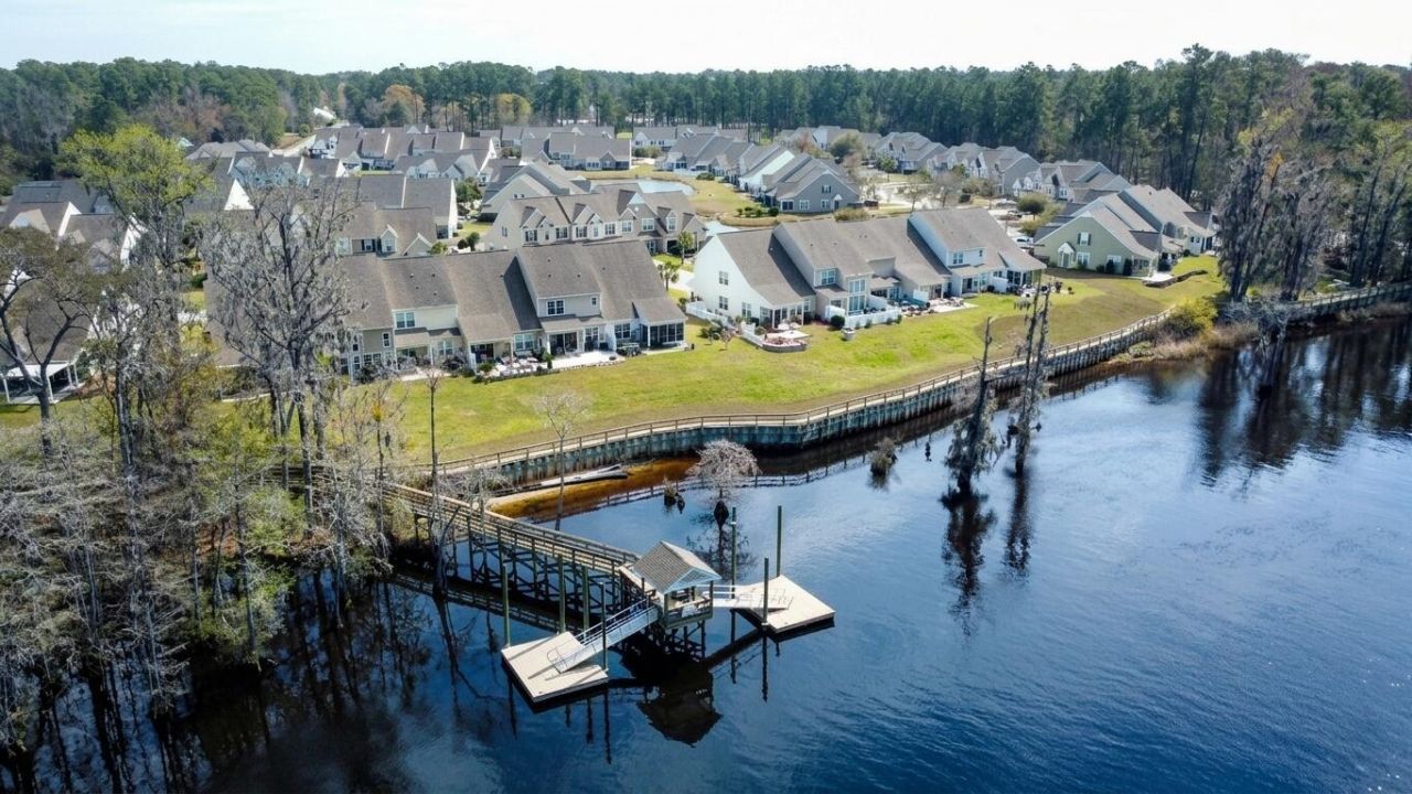 621 Riverward Dr. Photo 39