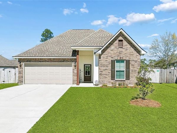 62709 CAPELLA Court, Slidell, LA 70460