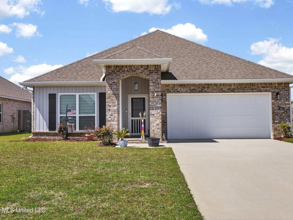 1021 Kittiwake Cove, Ocean Springs, MS 39564