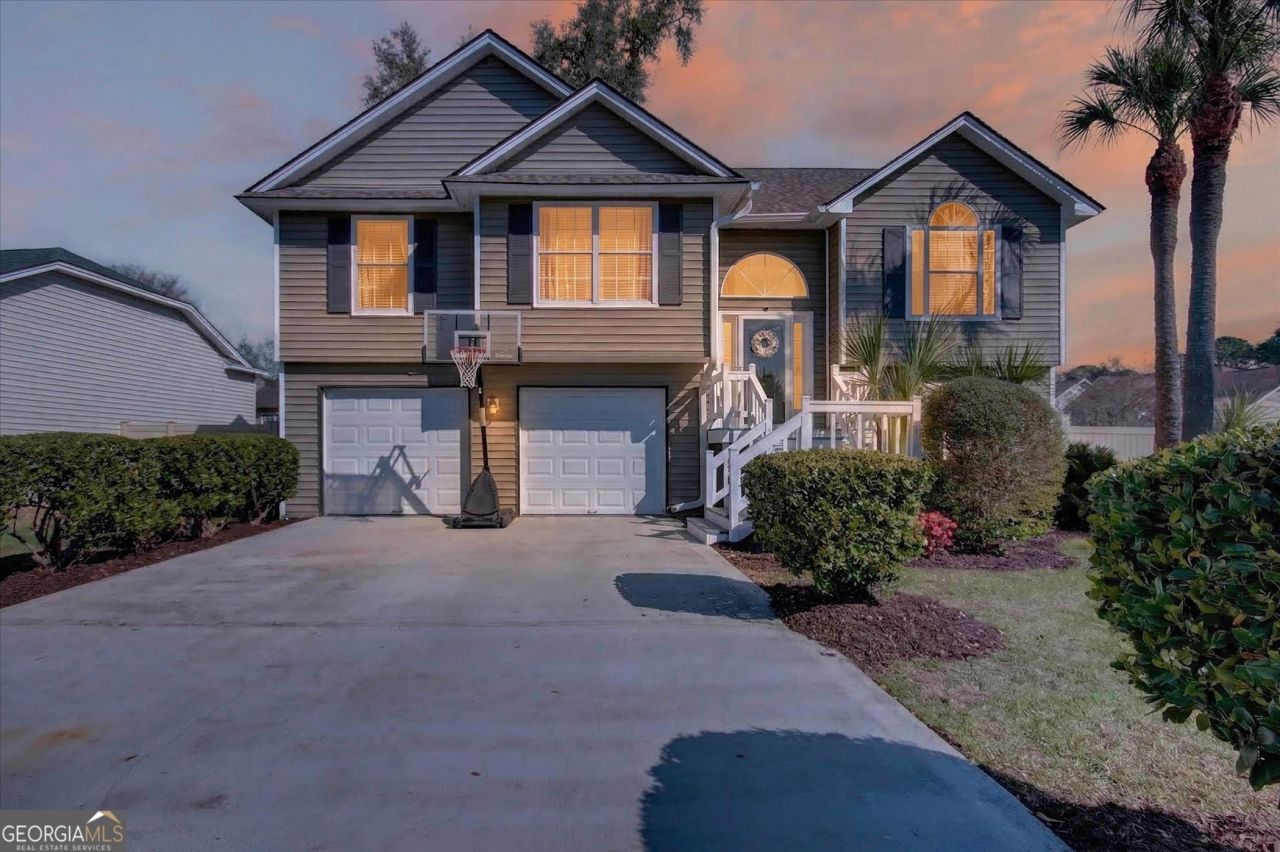 2 Runner Road, Savannah, GA 31410 Main Photo