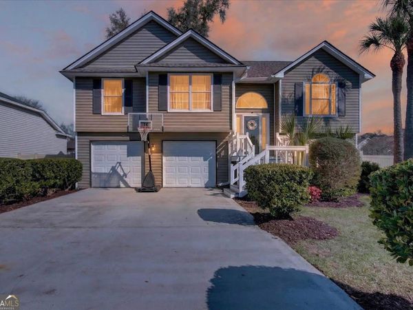 2 Runner Road, Savannah, GA 31410