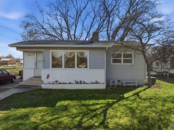 706 Warner Ave, Lewiston, ID 83501