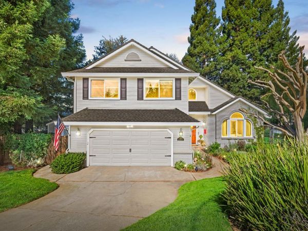 12609 Quail Hollow Dr, Auburn, CA 95603