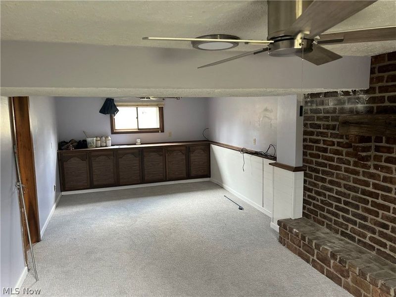 2496 Vollmer Avenue, Youngstown, OH 44451 Photo 3