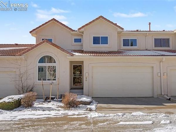20 Luxury Lane, Colorado Springs, CO 80921
