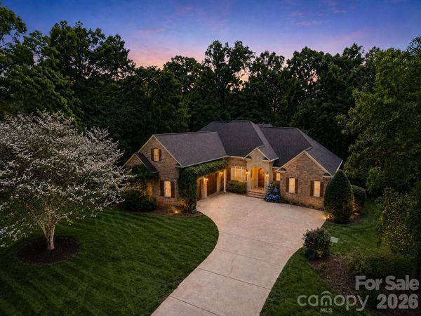 7919 Glen Abbey Circle, Stanley, NC 28164