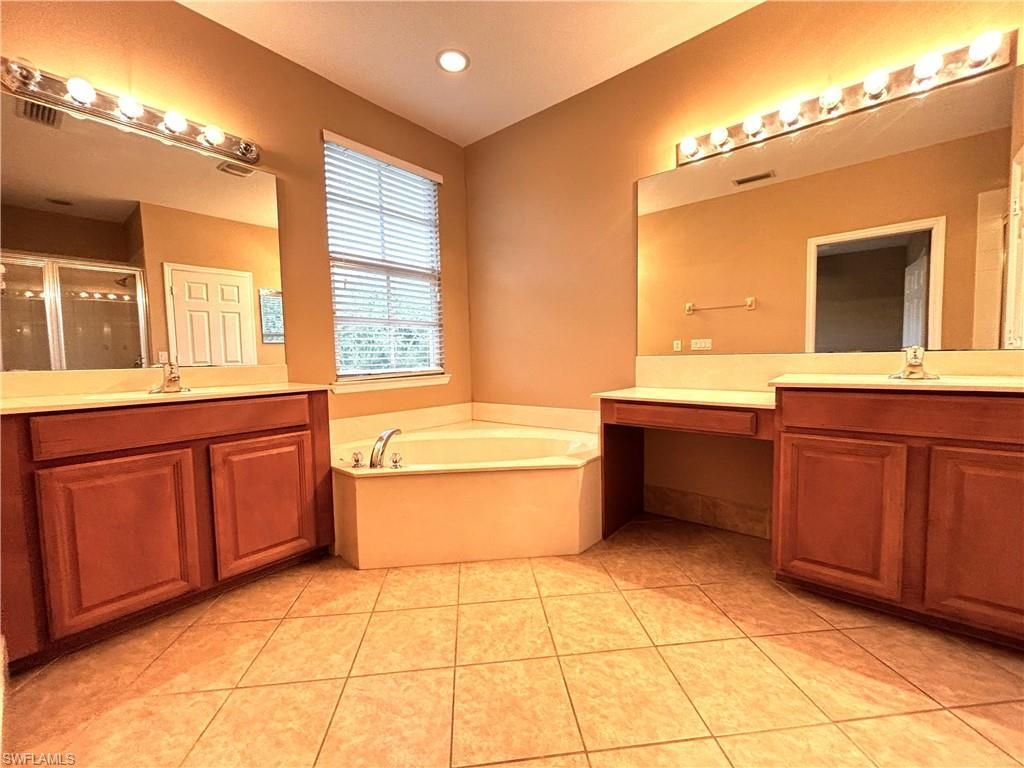 3960 Cherrybrook Loop , Fort Myers, FL 33966 Photo