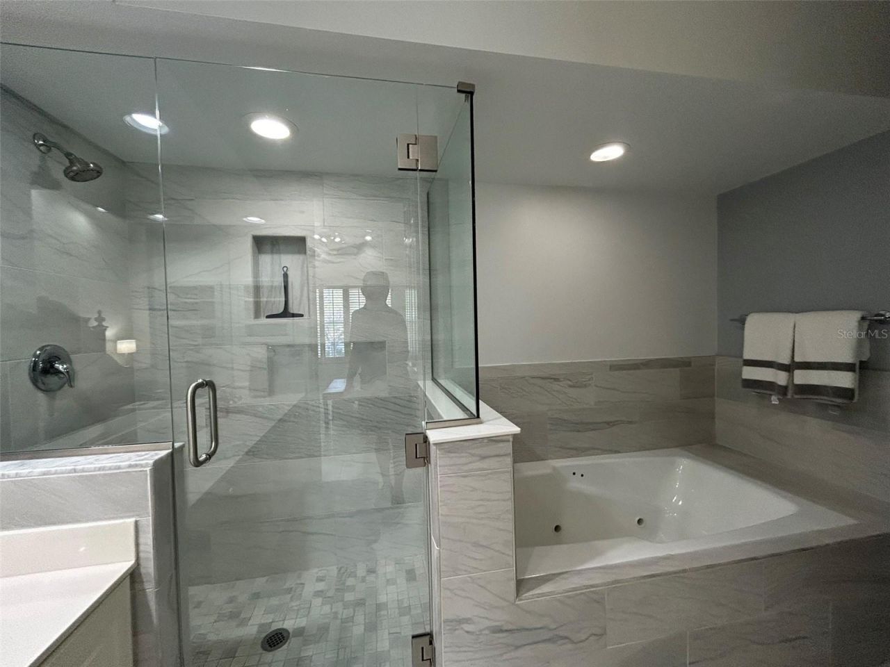 3705 54th Drive W, Unit 201, Bradenton, FL 34210 Photo