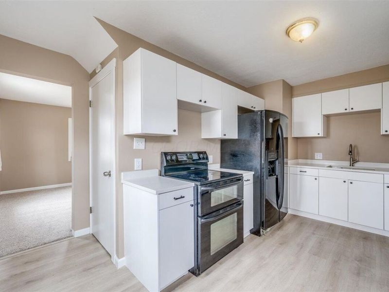 2805 Beulah Road, Columbus, OH 43211 Photo 13