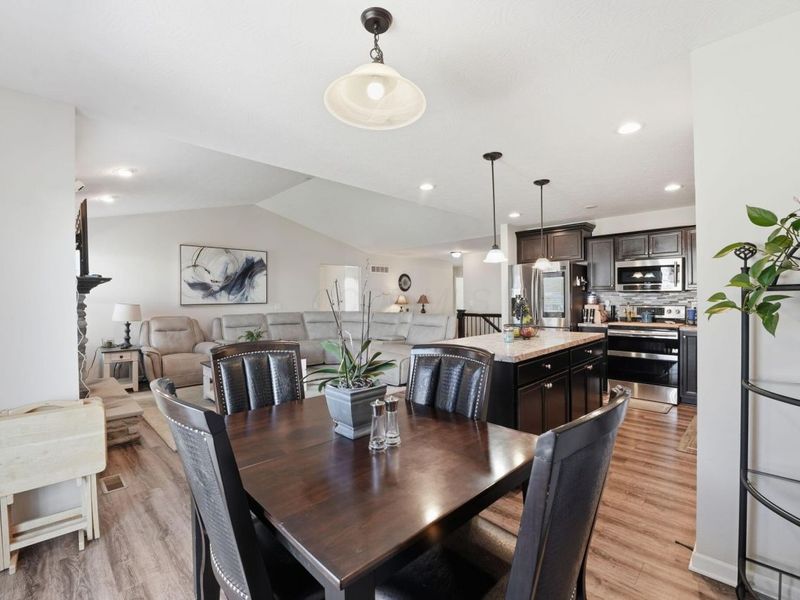 192 England Street, Pickerington, OH 43147 Photo 16