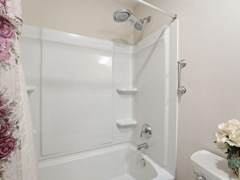 192 England Street, Pickerington, OH 43147 Photo 28