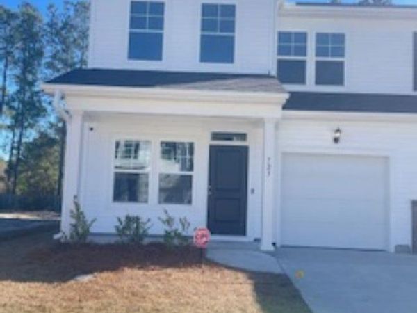 723 Palm Frond Way NW, Calabash, NC 28467