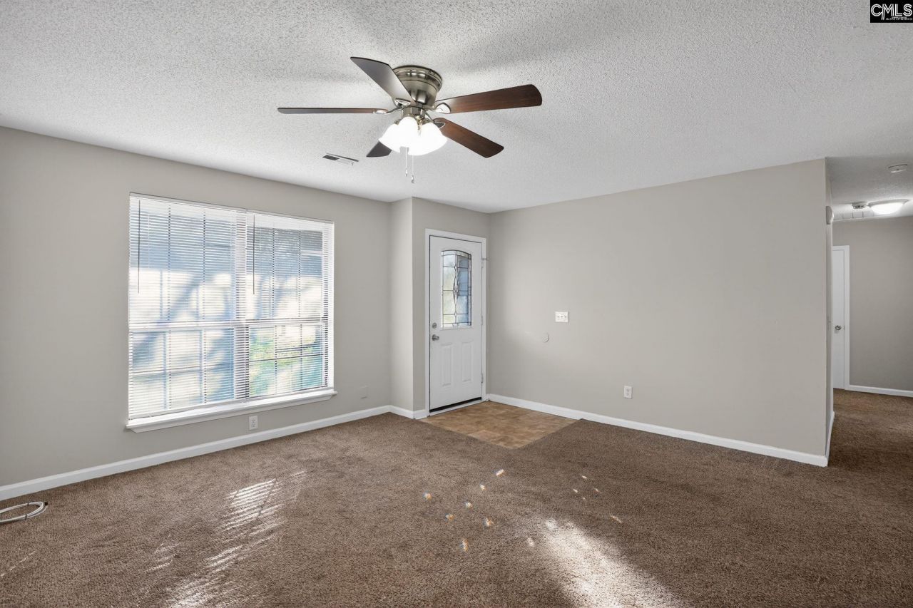 309 Firebrick Lane  Photo 5