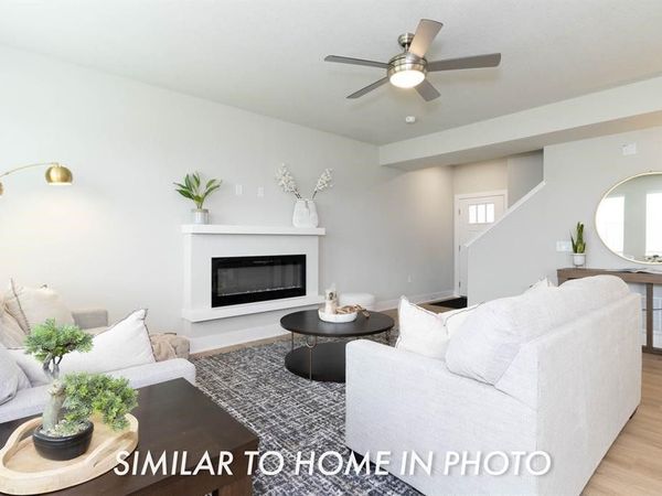 6933 Poppy Court, Johnston, IA 50131