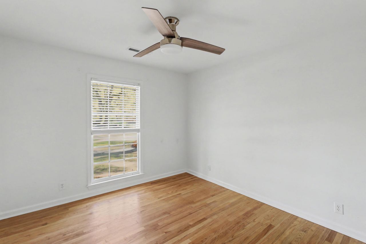 1775 Balfoure Drive Photo 12