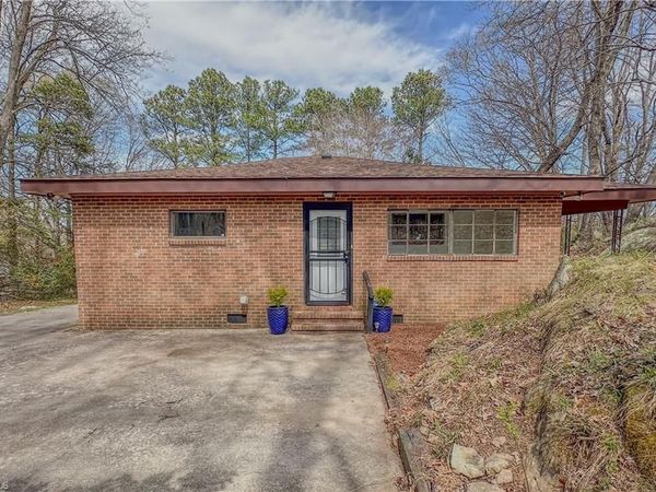 828 Martin Luther King Jr Drive , Asheboro, NC 27203