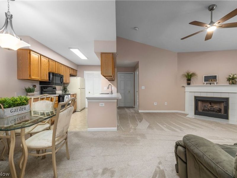 22550 Lenox Drive, Fairview Park, OH 44126 Photo 9