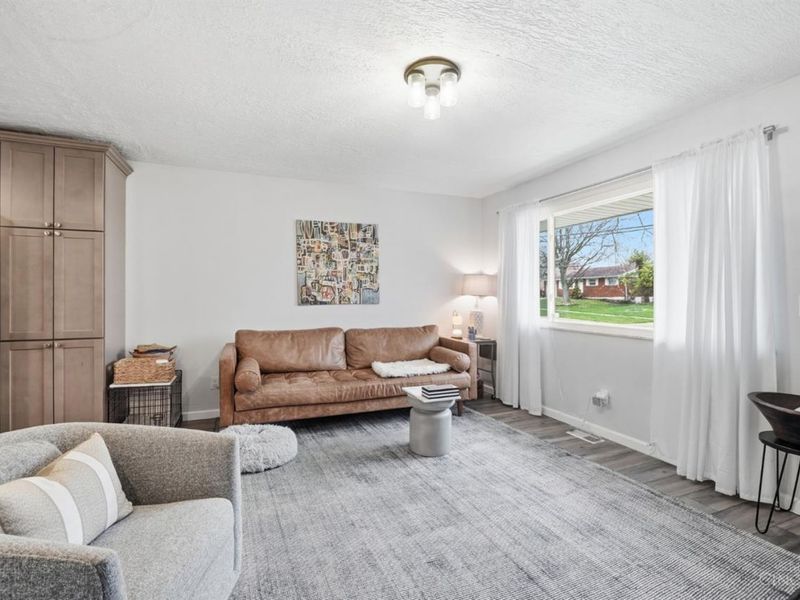 11639 Hanover Road, Forest Park, OH 45240 Photo 9