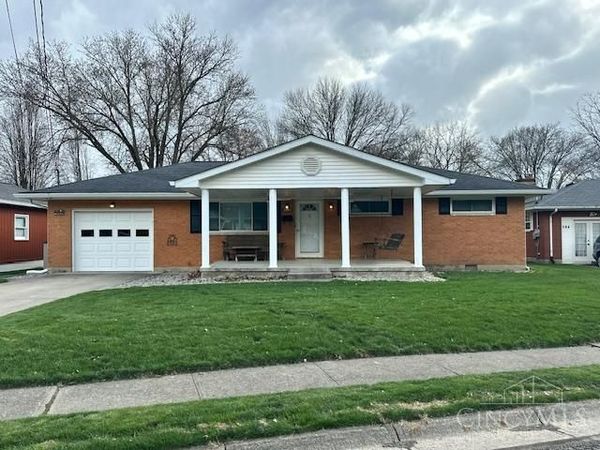 396 Mary Lane Circle, South Lebanon, OH 45065