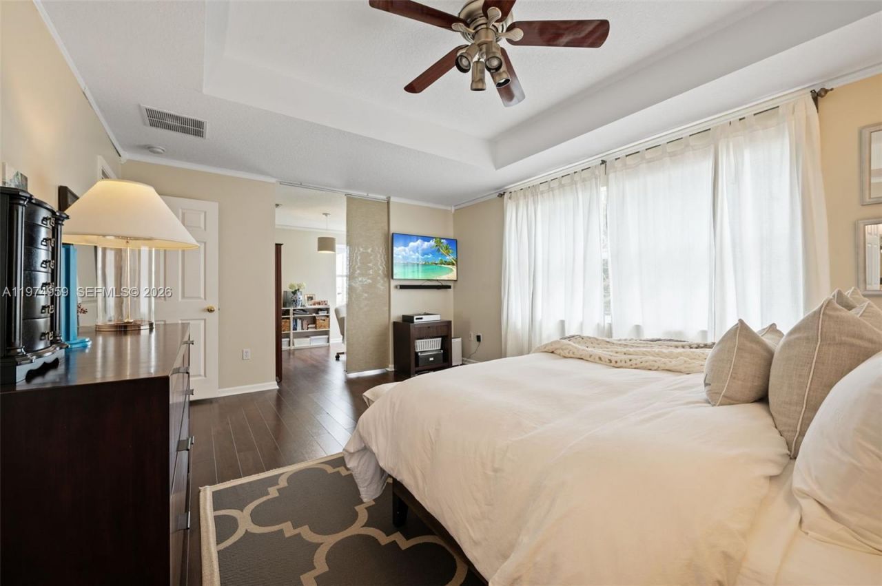 15562 SW 54th Ct, Miramar, FL 33027 Photo