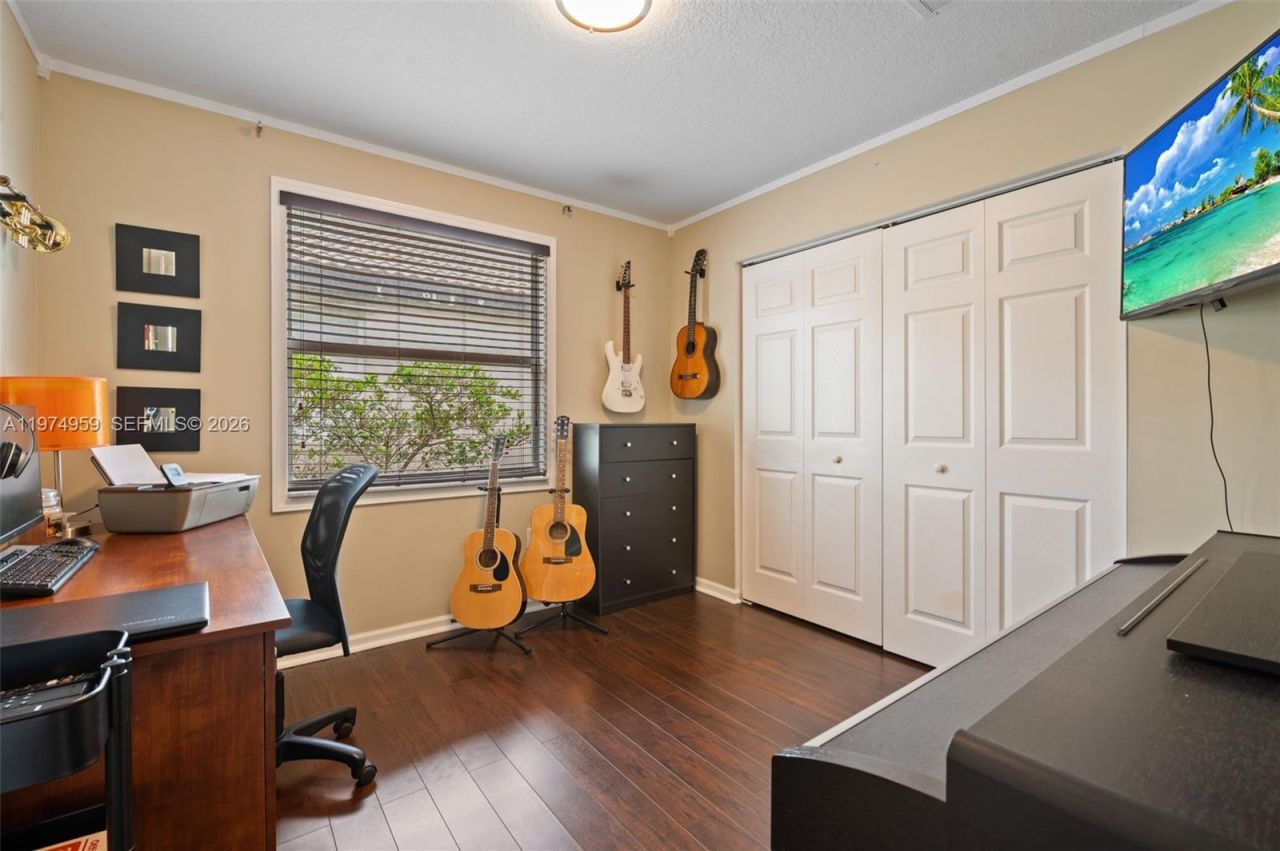 15562 SW 54th Ct, Miramar, FL 33027 Photo