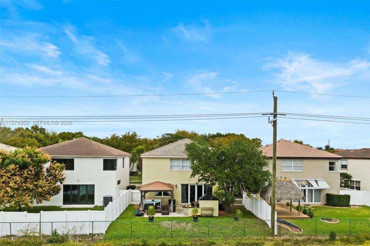 15562 SW 54th Ct, Miramar, FL 33027 Photo