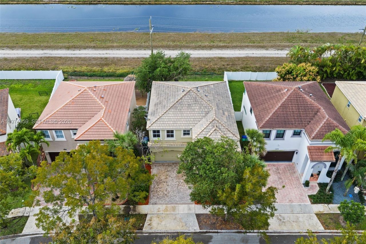 15562 SW 54th Ct, Miramar, FL 33027 Photo