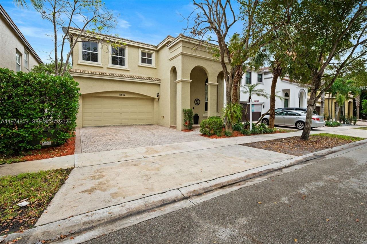 15562 SW 54th Ct, Miramar, FL 33027 Photo