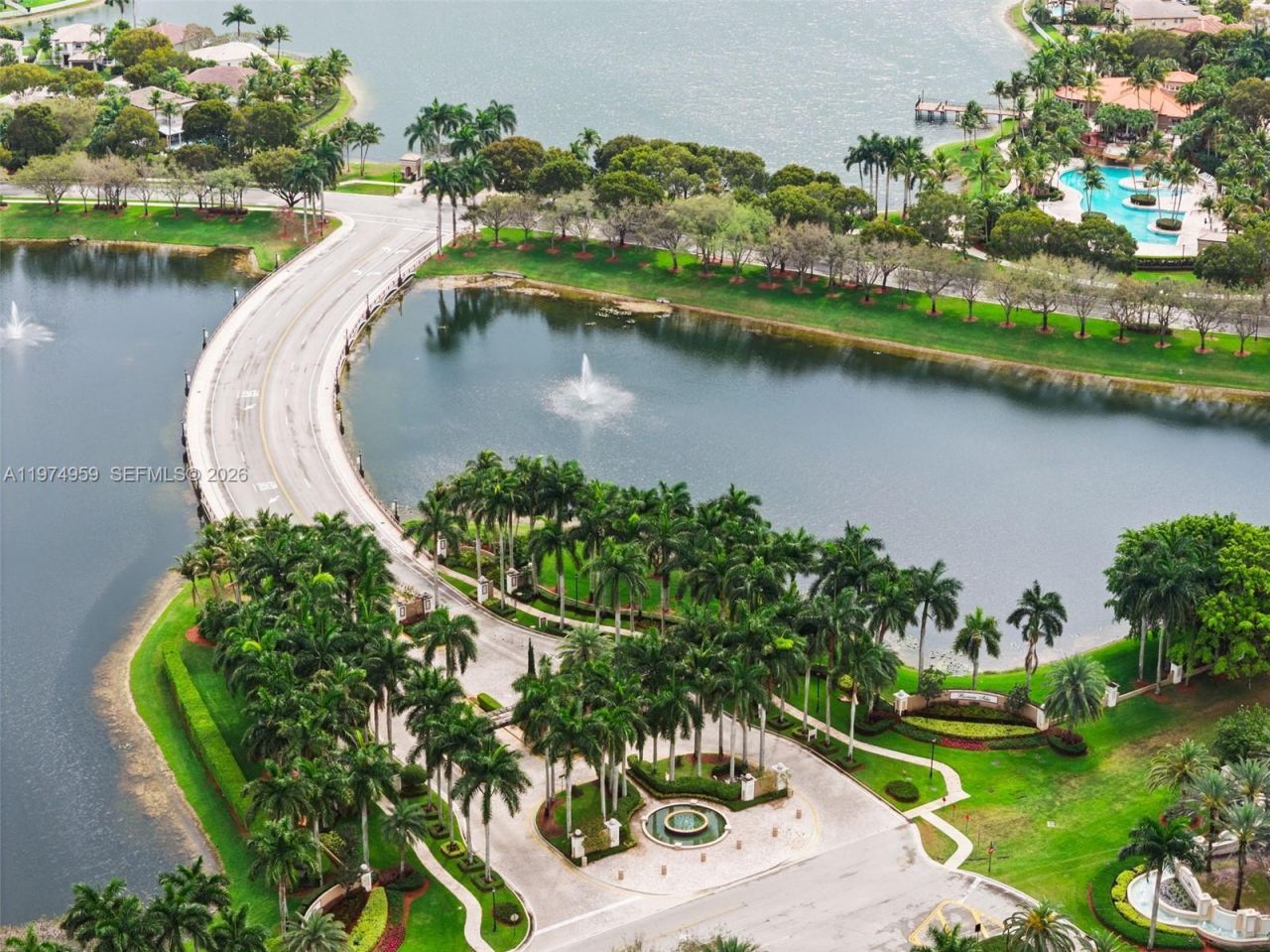 15562 SW 54th Ct, Miramar, FL 33027 Photo