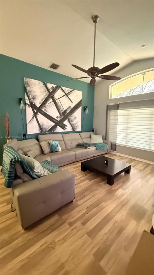 13154 NW 11th St , Pembroke Pines, FL 33028 Photo