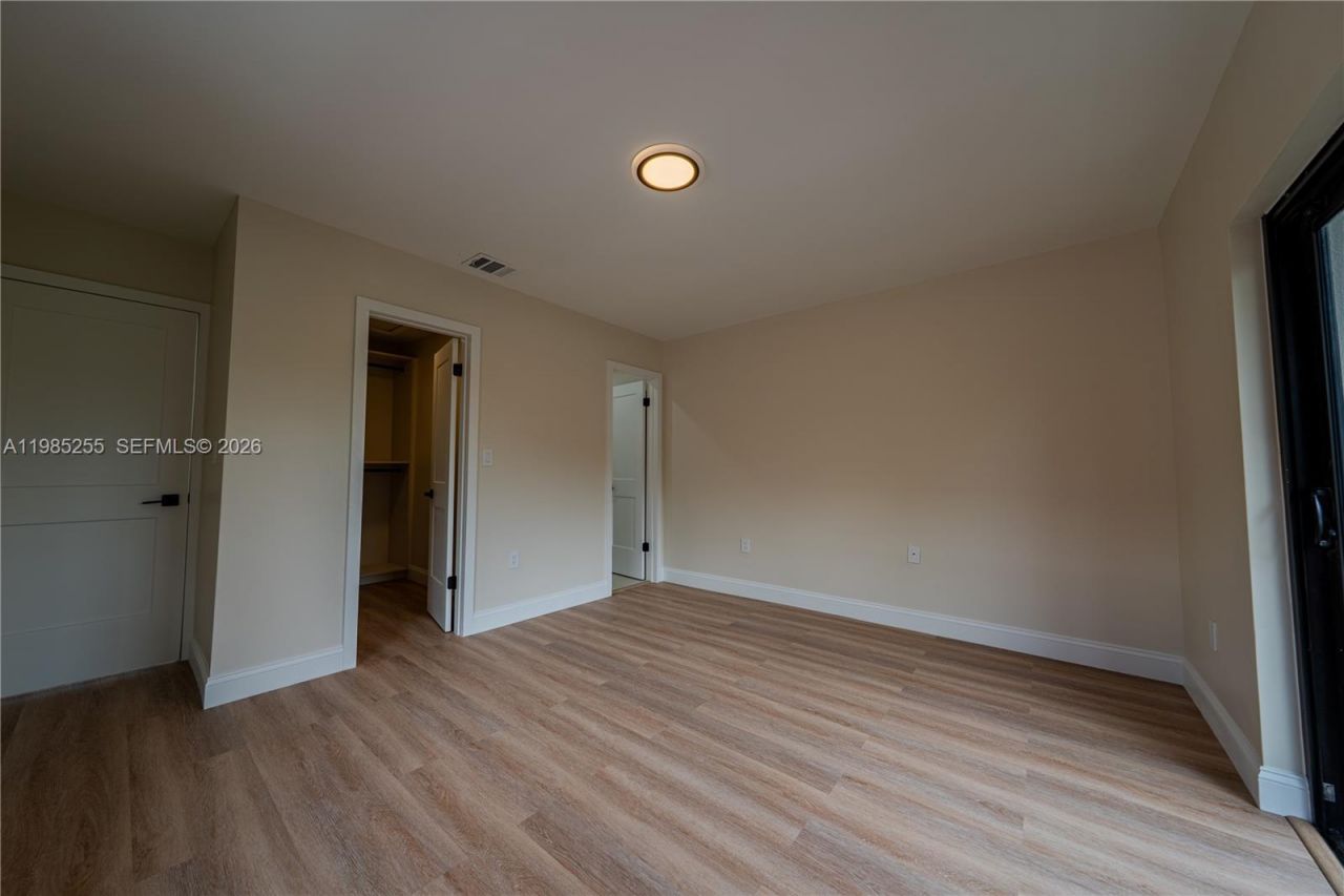 370 Flagami Blvd, Miami, FL 33144 Photo