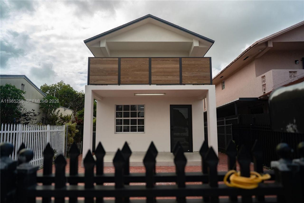 370 Flagami Blvd, Miami, FL 33144 Photo