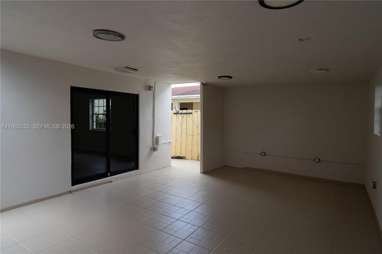 370 Flagami Blvd, Miami, FL 33144 Photo