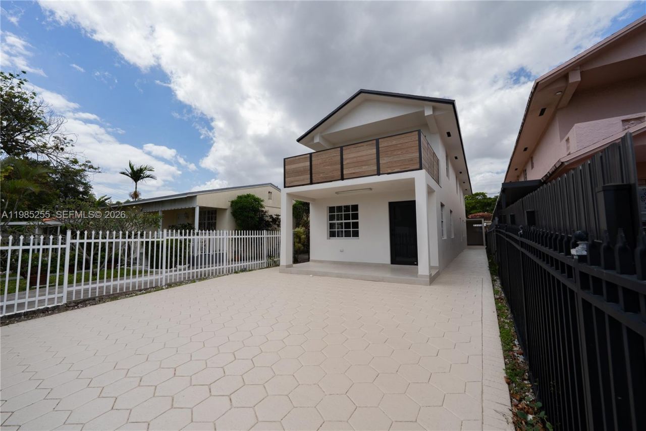 370 Flagami Blvd, Miami, FL 33144 Photo