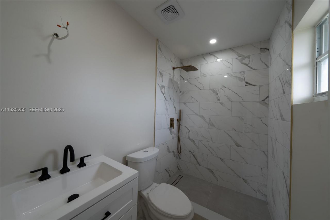 370 Flagami Blvd, Miami, FL 33144 Photo