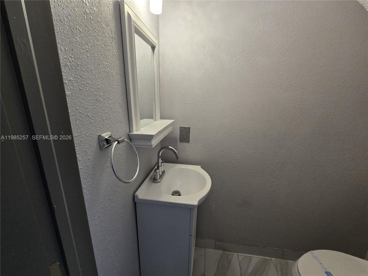 6627 Winfield Blvd, Unit 102-C, Margate, FL 33063 Photo