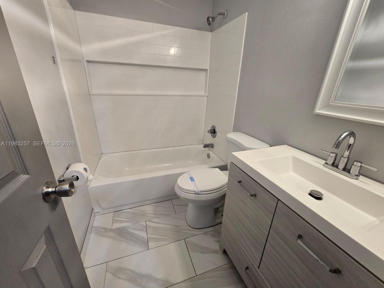 6627 Winfield Blvd, Unit 102-C, Margate, FL 33063 Photo