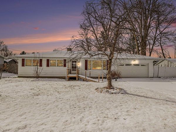 816 Forest Street, Marshall, MI 49068