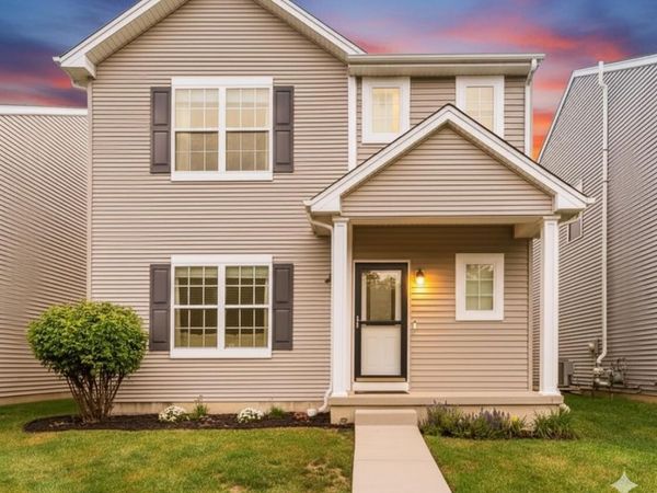 2725 W 127th Lane, Crown Point, IN 46307